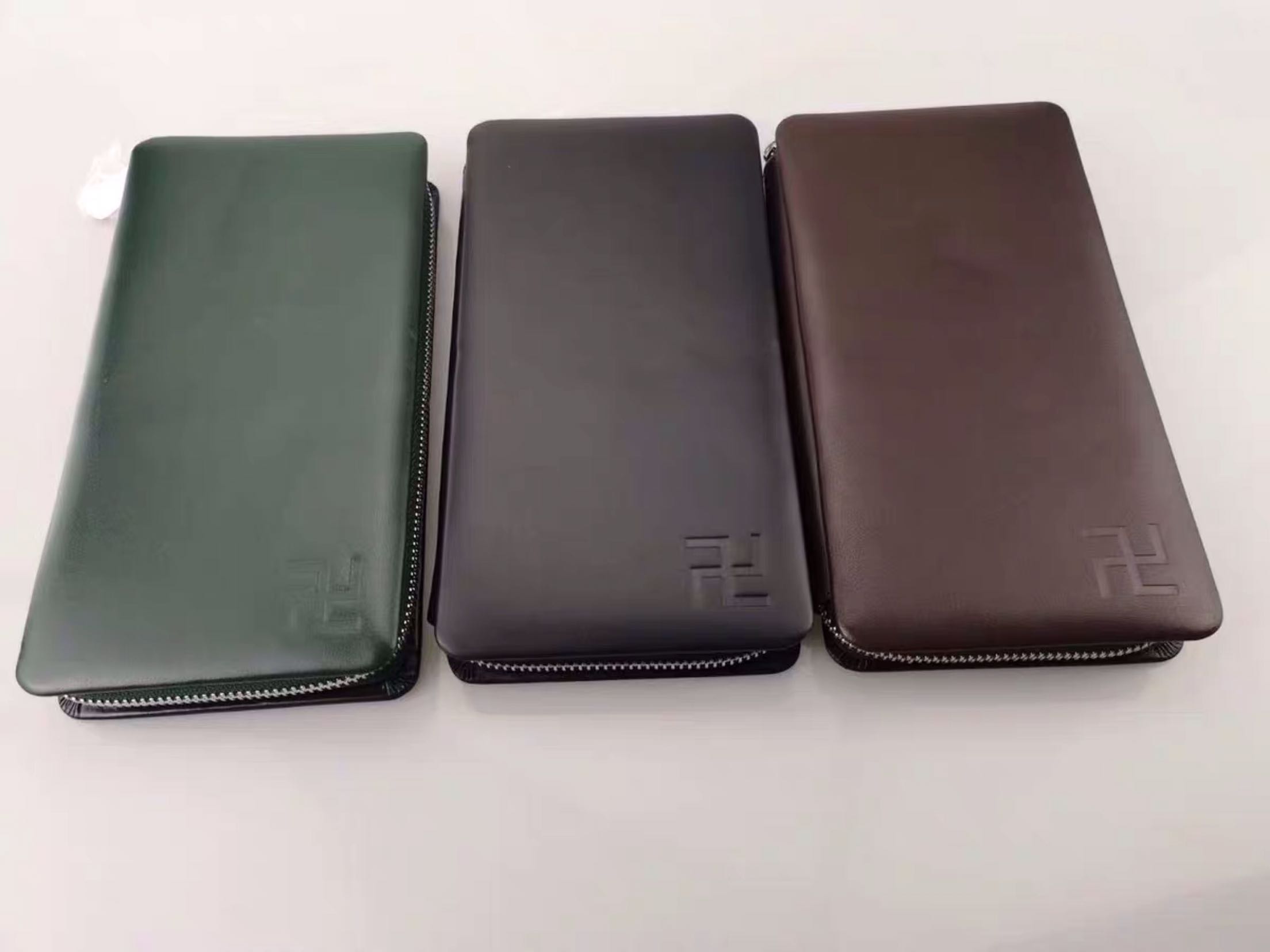 ten thousand characters too extreme in black and white yellow white yellow ten thousand character wallet