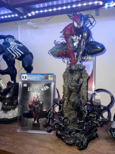 [40 см высоты] Фигурка‑статуэтка из серии Marvel Симбиот Спайдер‑Человек, стильный декоративный GK‑модельный сценический элемент