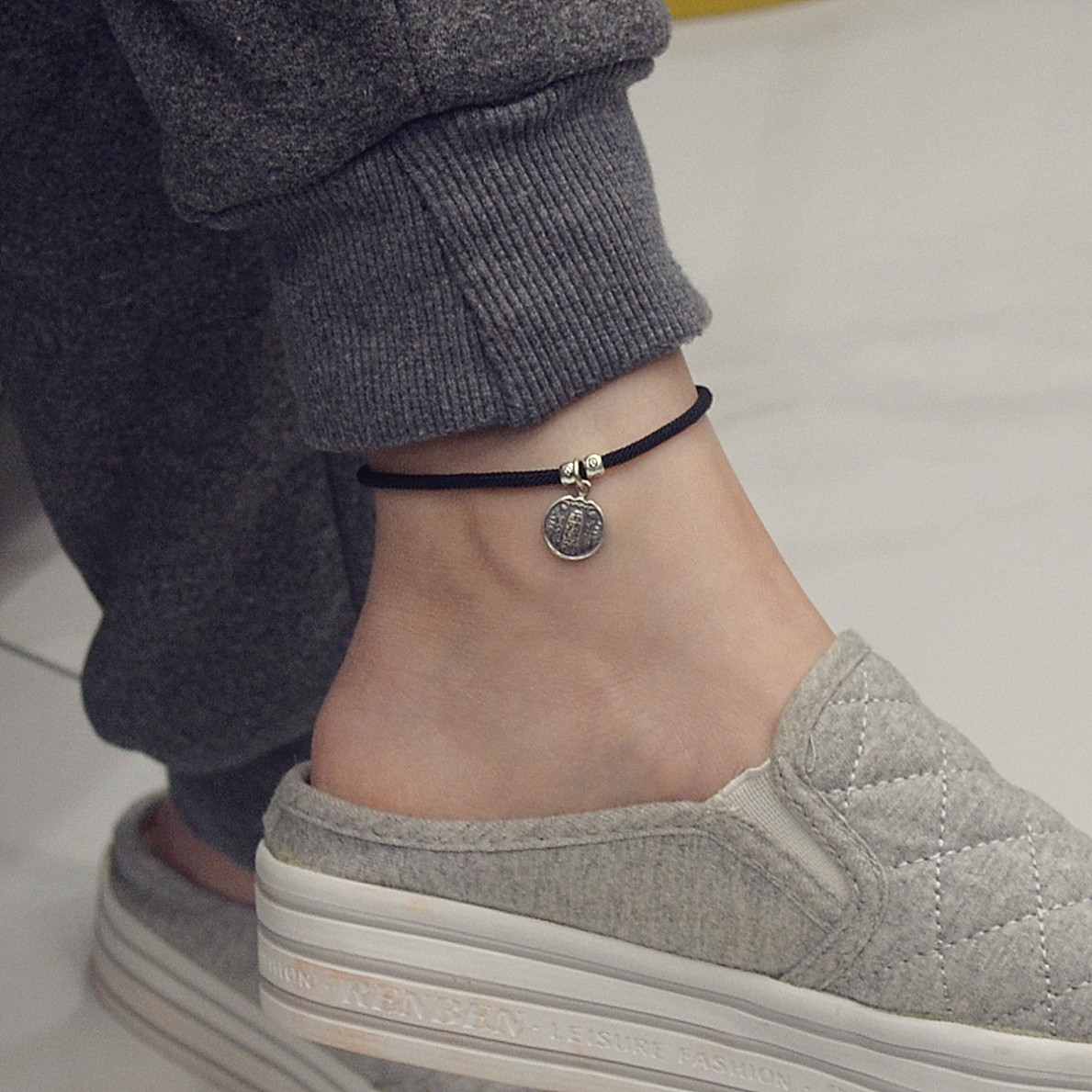 Pure silver Merchants Foot Necklace Women's Red Rope 2022 New Transshipment Beads of the Year Red Hand Rope Men don't fade couples Handmade