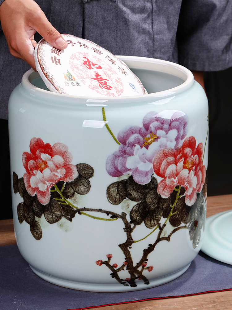 Jingdezhen ceramic seal manual caddy fixings tea cake box pu 'er tea, green tea to wake tea storage POTS tea urn