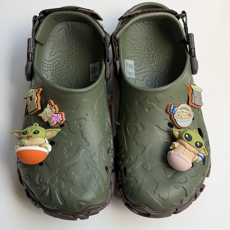Suitable for Crocs Clogs, Shoe Charms, Xiaohongshu 3D Star Wars Yoda Accessories, Decorative Flowers