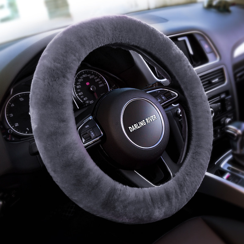 New Audi A3 A4L A4L A6L A6L Q3 Q5L Q7 Q7 Q7 Automotive wool steering wheel sleeve plush