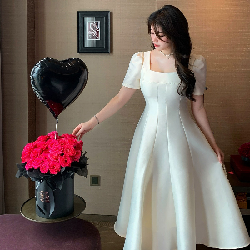 2026 Plus-Size Women's Summer New French-Style Elegant Dress for Curvy Women, Hepburn Style, Tummy-Concealing and Slimming Dress