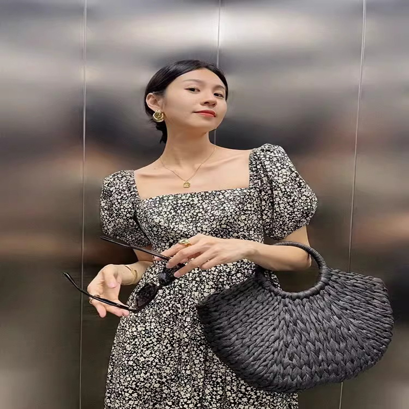 Plus Size Women's Summer New Slimming Floral Dress for Fat Girls, French Square Neck Puff Sleeve Elegant Long Skirt