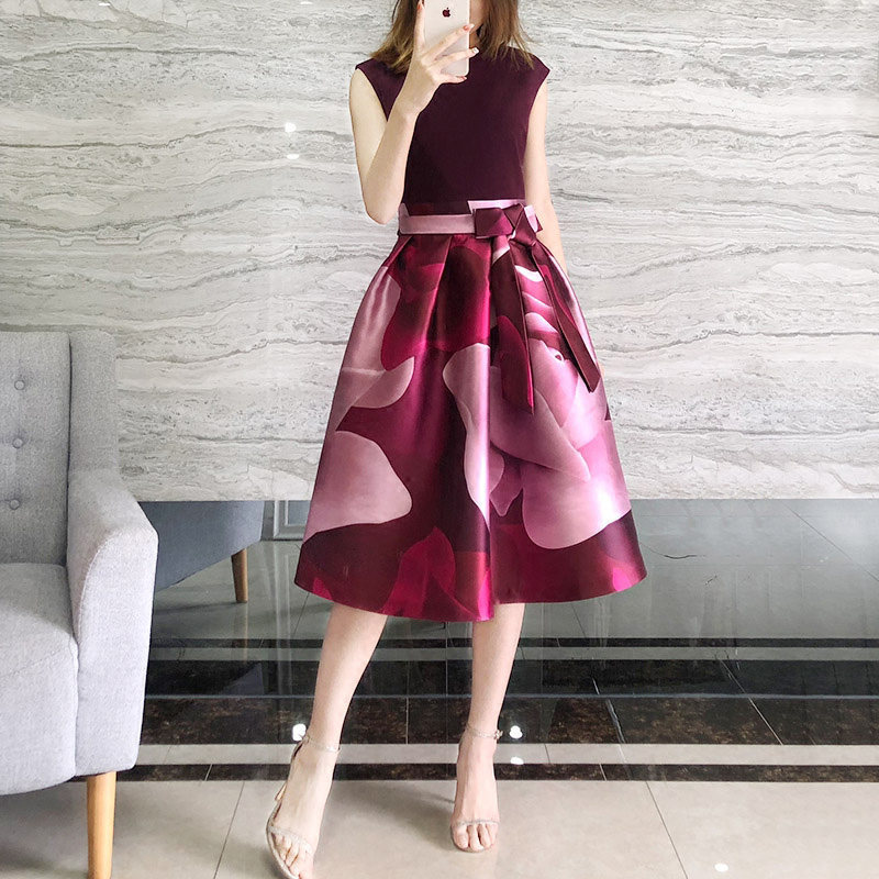 2026 Summer New Plus-Size Women's Clothing, Wine-Colored Dress, Skirt for Chubby Girls, Age-Reducing, Slimming, Belly-Covering Dress