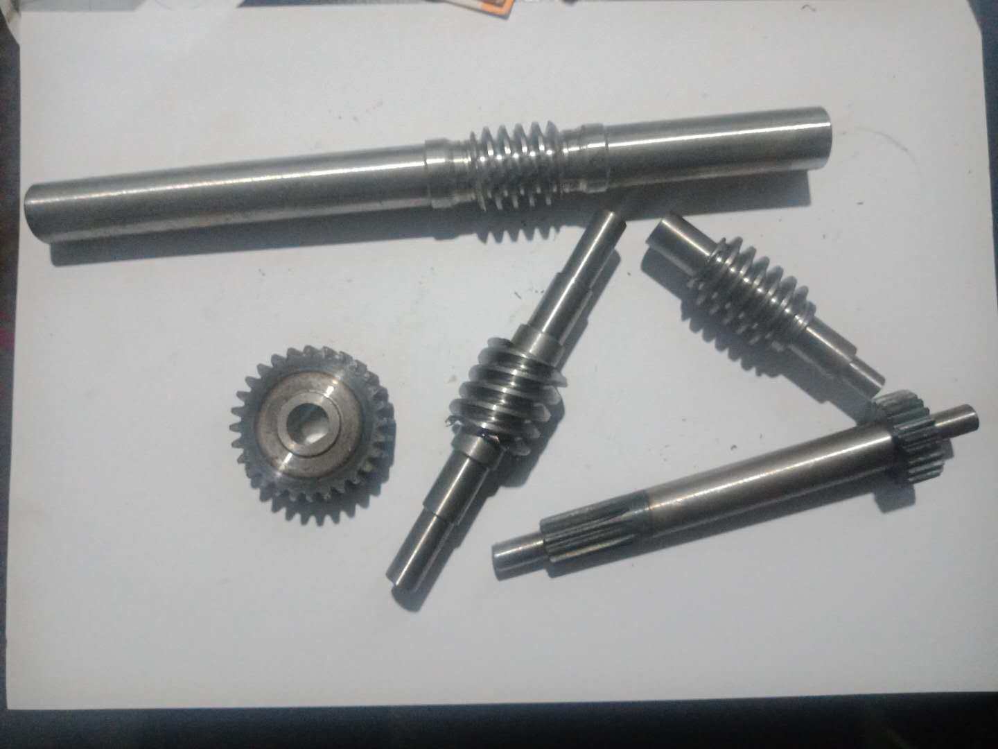 Processing custom metal worm gear reducer turbine vortex 1.5 mole 2 mod 2.5 modulus 3 mod 4 mod