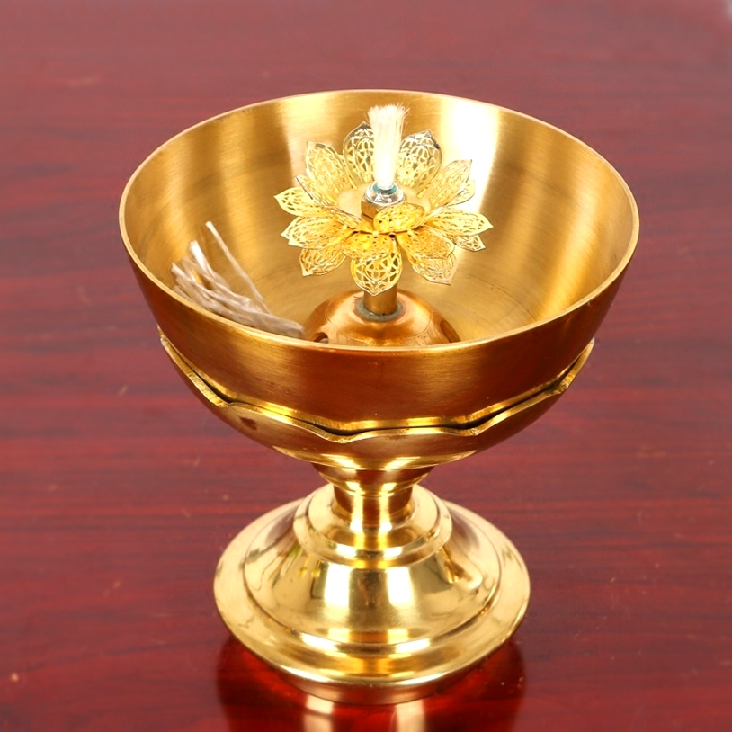 Buddha's former copper oil lamp Home for Buddhist cooking oil lamp pure copper liquid body crisp oil lamp Lotus Changming lamp Guanyin oil lamp