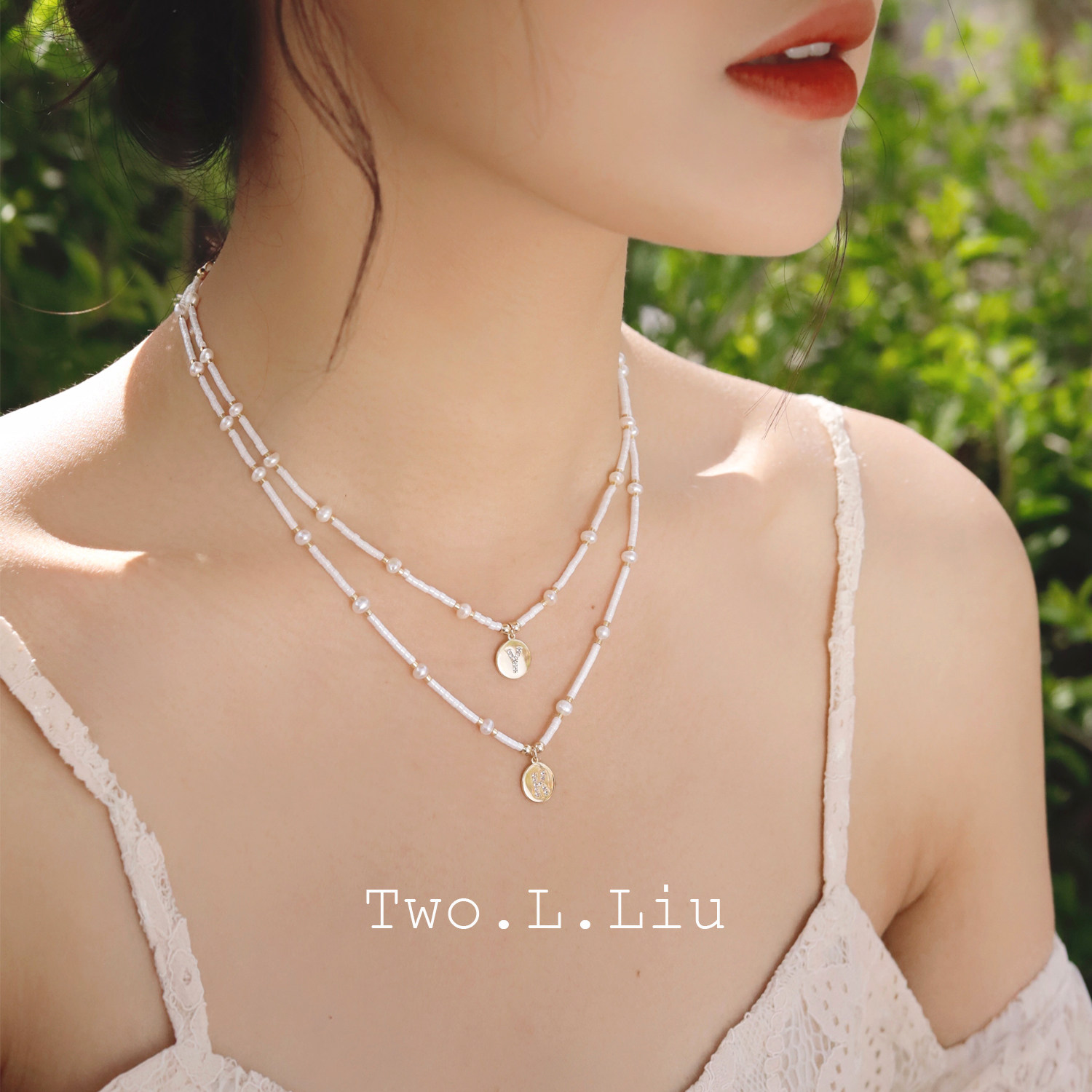 Two L Liu alphabet pearl necklace femininity ins retro stitching stacking collarbone chain girlfriend gift