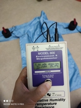 Compliance with ESD S20 20 standard Anti - static suit peer - to - sleeve - sleeve resistance less than 1 e 09