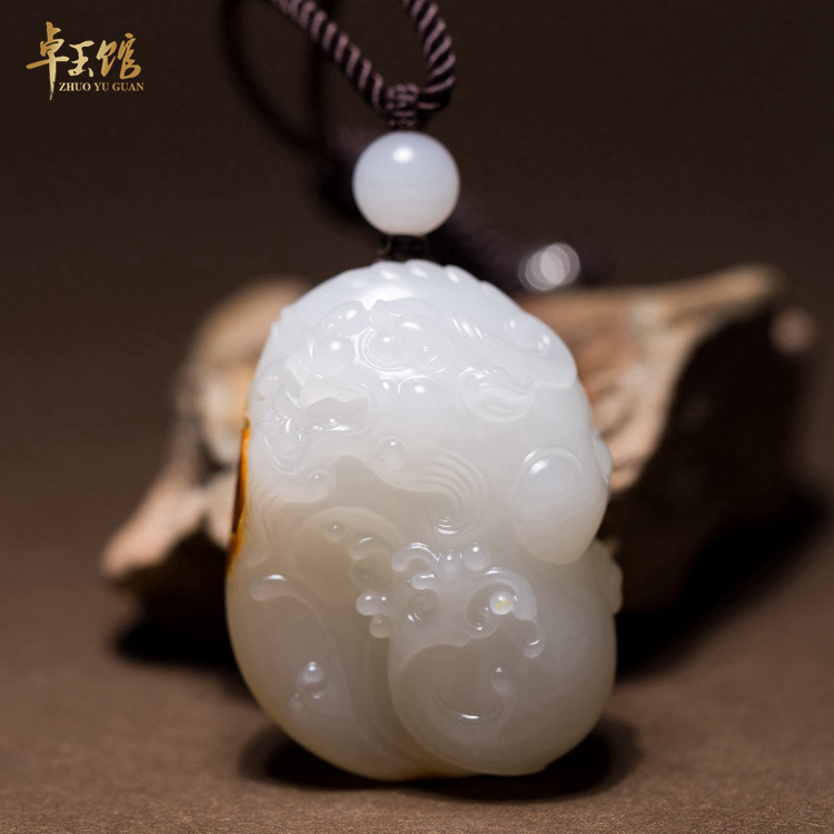 (Zhuoyu Pavilion) Tianrui Shipping Xinjiang Hetian jade seed material suet grade red skin and white meat single seed pendant Li Zhuo