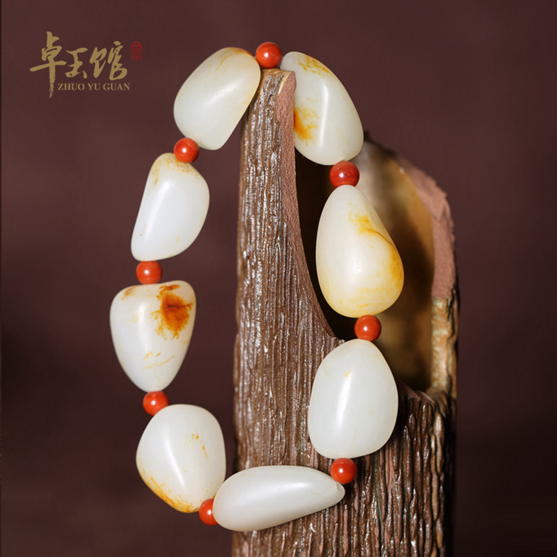 (Zhuoyu Pavilion) 53 gr unique seed original stone hand string Xinjiang and Tian Baiyu seed stock red leather men's hand alchemy