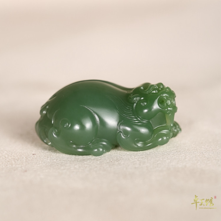 (Zhuo Yu Guan) Qi Qi Na Fu and Tian Yu Russian Jasper Pendant Handle Piece Su Gong Famous Artist Li Zhuo Yu Carving