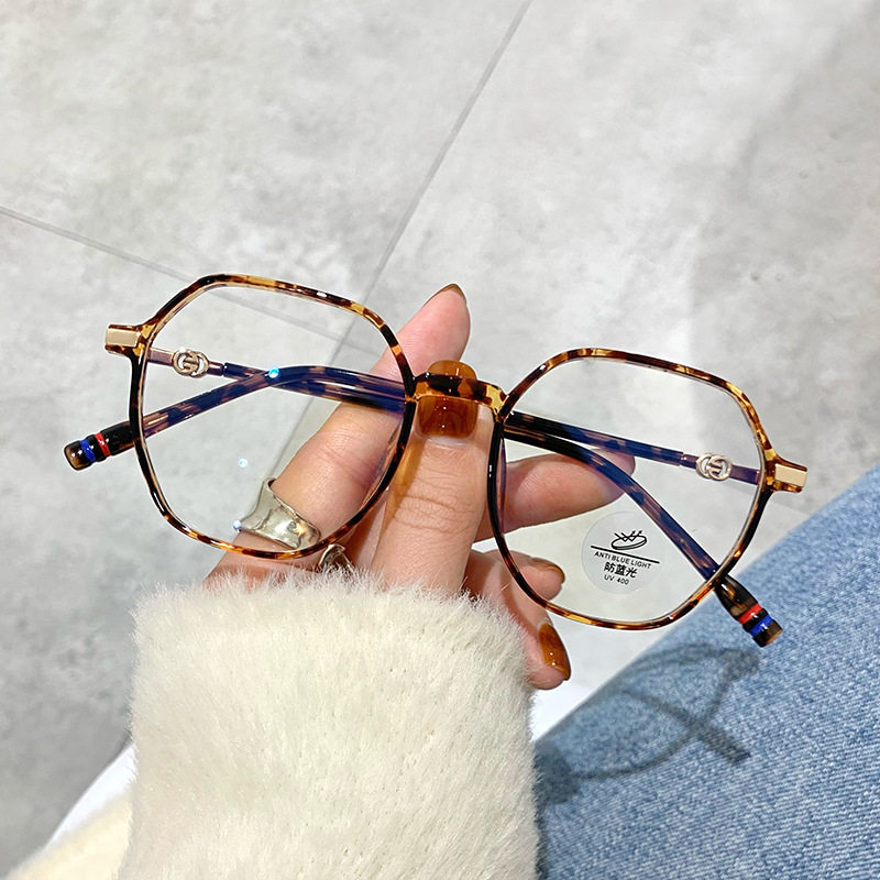 Old Flower Glasses Women Fashion Ultra Light High Definition Germany Import High-end Brands Middle-aged to Anti-Blu-ray Old Light