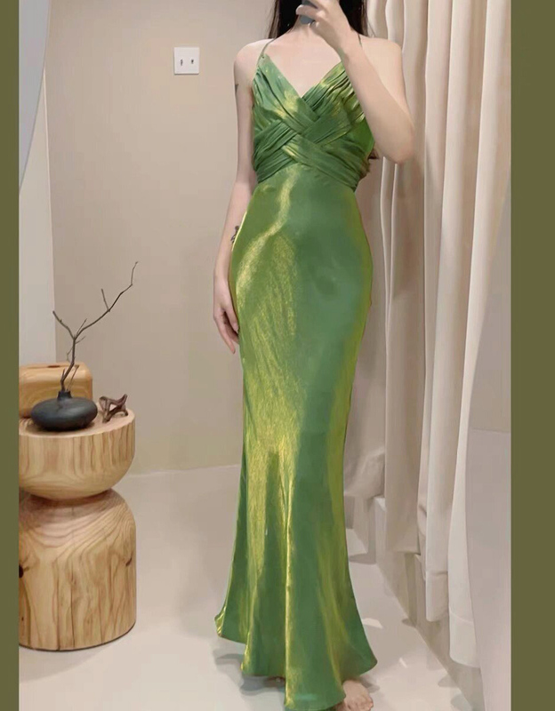 Plus Size French Style High-End Green Suspender Dress, Feminine Slim-Fitting Fishtail Long Skirt, Classy Banquet Evening Dress