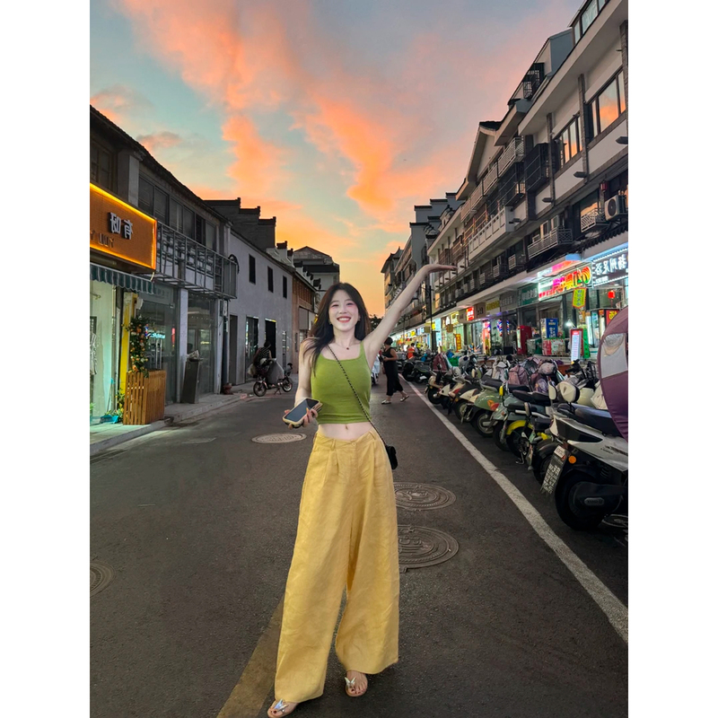 2025 Summer New Korean Style Simple and Fresh Green Color-Enhancing Vest Casual Comfortable Trendy Top for Women
