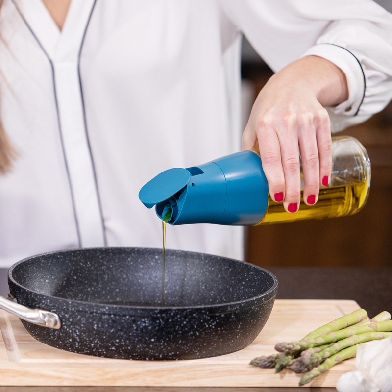 zuutii oil jug kitchen anti-leak glass oil bottle soy sauce vinegar sauce bottle automatic opening and closing large capacity gravity oil tank