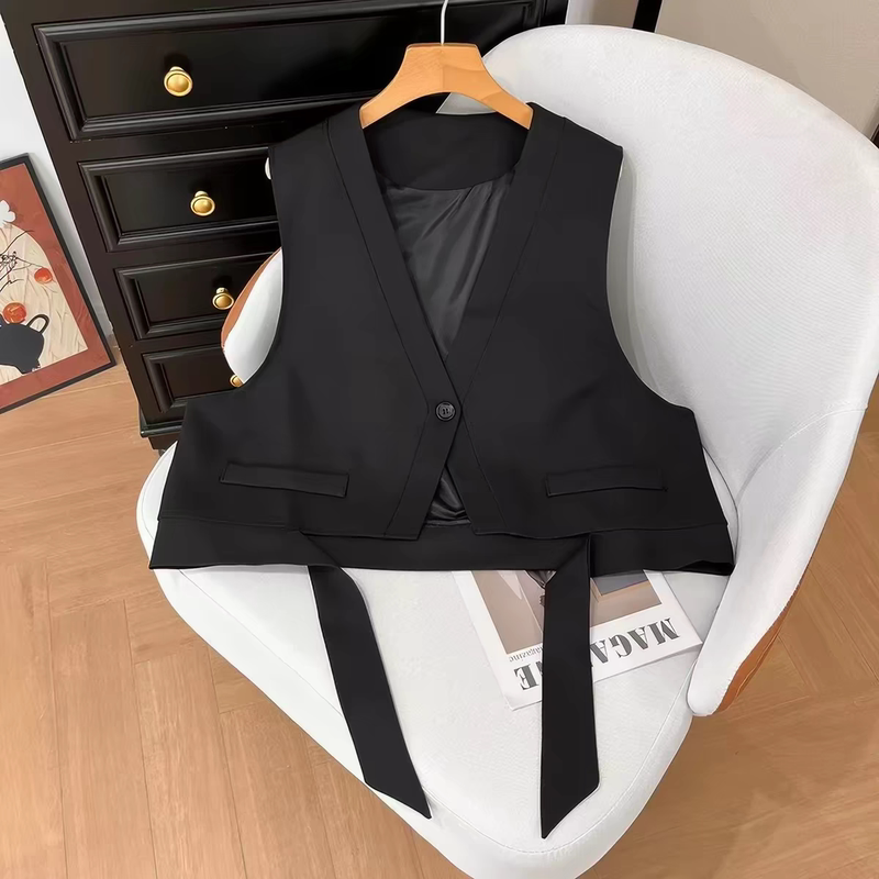 8.19 New 938 Fashionable Leopard Print Vest