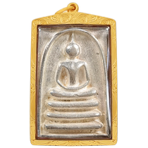 Luang Phor Pae Chao Kun Bei Somdej Thai Buddha Amulet Somdej Buddha Year 2537