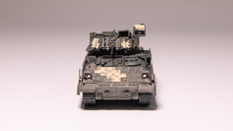 1/72 Dragon 63519 Ukraine ODS M2A2 Bradley Infantry Fighting