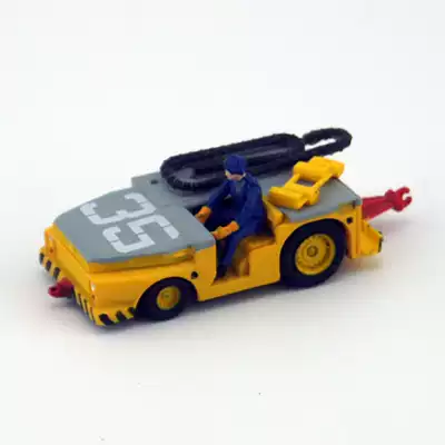 HHC0003 1 72 US Navy Tractor cart Ground Handling vehicle Deck scene Finished model