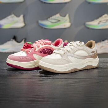 Li Ning Casual Shoes for Women 2025 Winter New Pixar Strawberry Bear Joint Series Planet Sneakers Agcv260