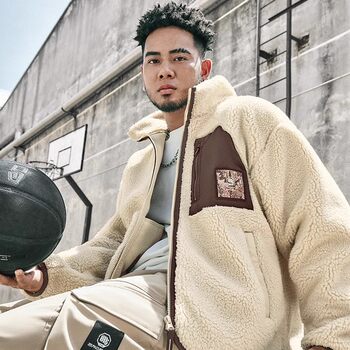 China Li Ning's 2023 Winter New Badfive Men's Fleece-Lined Warm Loose Knitted Jacket Afdt667