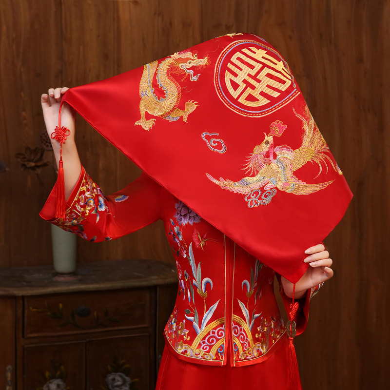 Red cover head new wedding cover head yarn wedding show and cover head yarn oversized red dragon phoenix Sukippa