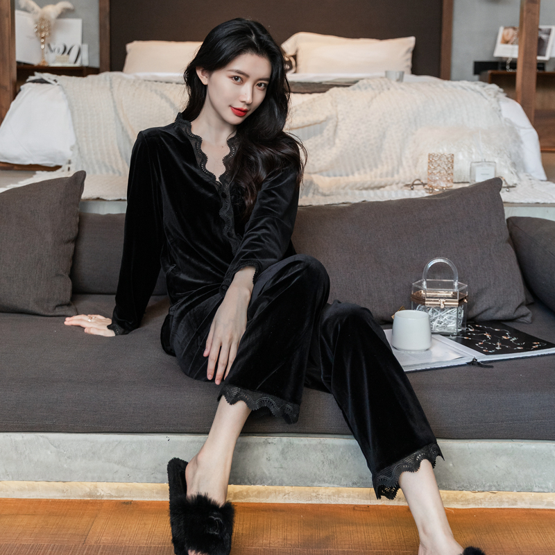 Gold velvet pajamas women's autumn and winter loose cardigan warm suit sexy trousers long-sleeved home service two-piece set