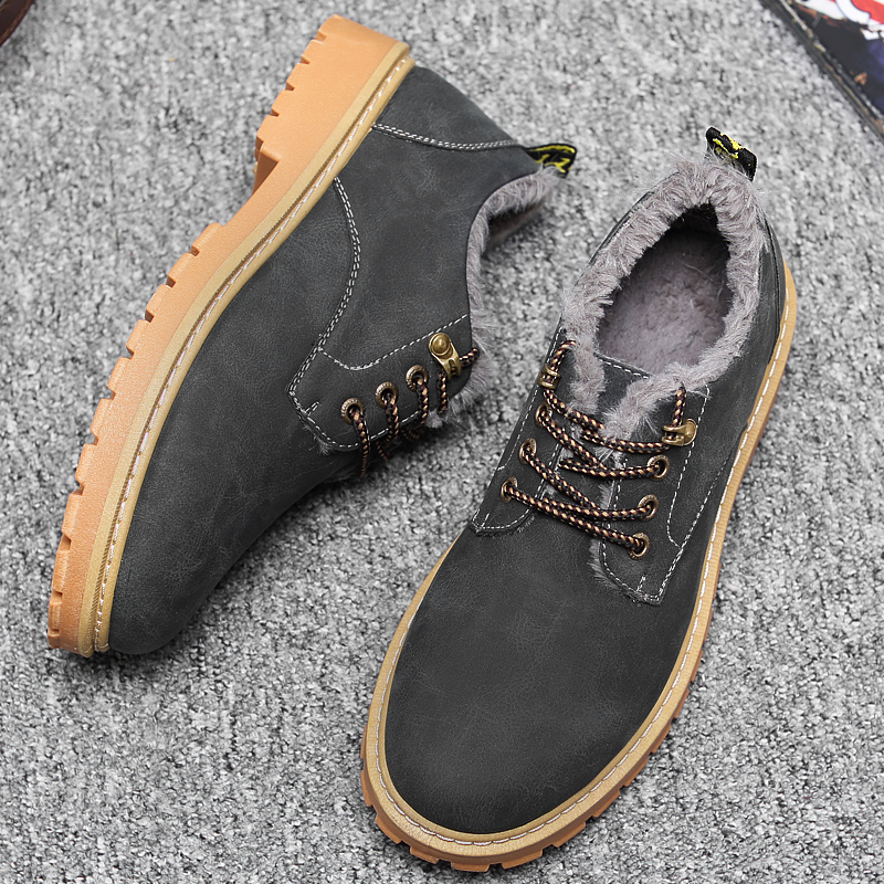 Winter cotton shoes men's warm plus velvet thick bottom men's shoes leather shoes casual Martin boots short boots Korean version trend snow boots
