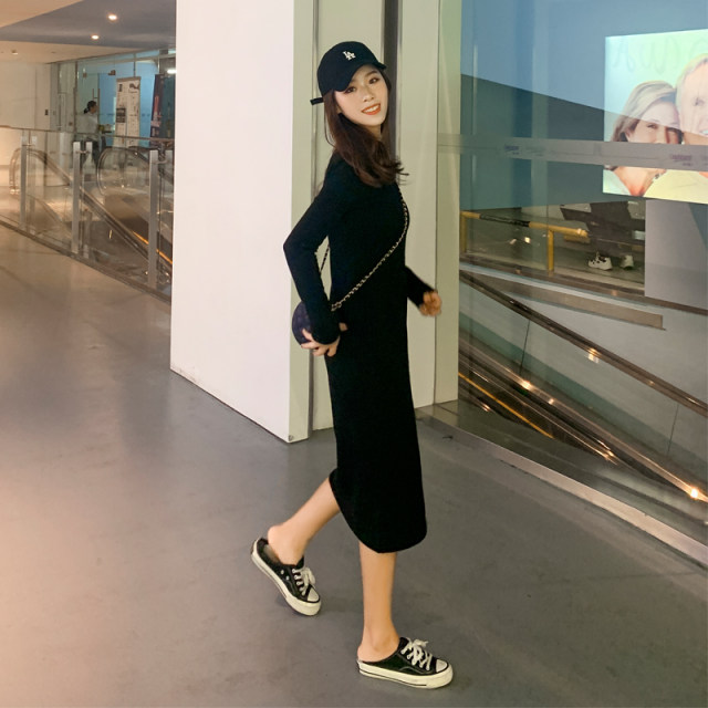 Hepburn style little black dress autumn and winter long-sleeved dress 2021 black cotton split bottom skirt mid-length Korean long skirt