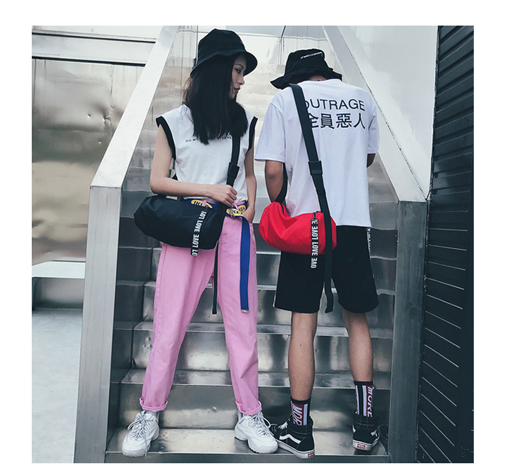 Thời trang đường phố hip hop gió vai chéo nhỏ ba lô trống nam và nữ giản dị đơn giản ngoài trời túi đeo vai sóng mới - Túi của con người cặp laptop