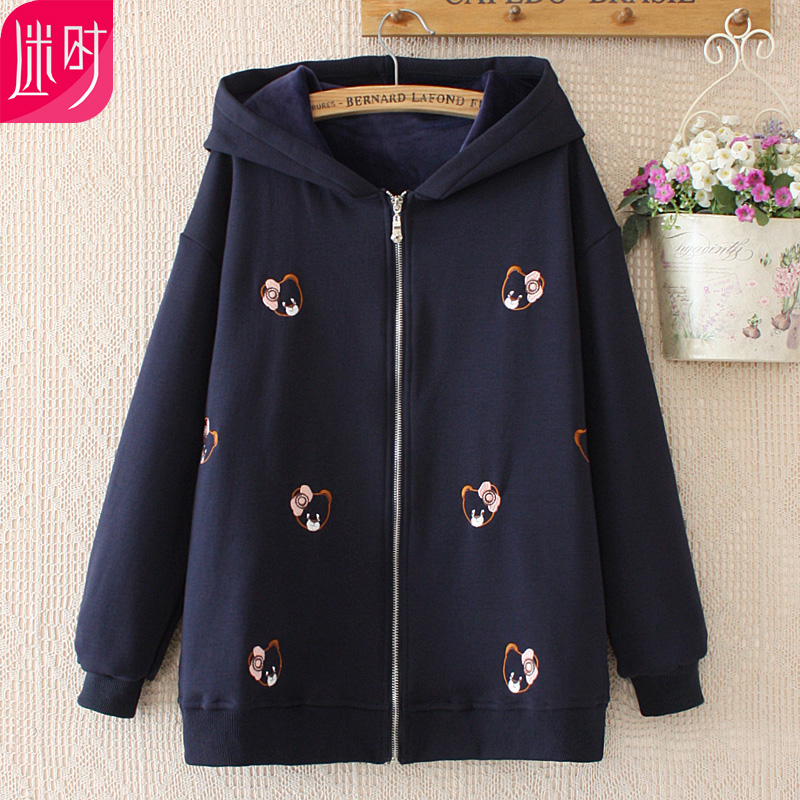 Fat plus size female fat mm autumn and winter coat 200 pounds of middle-aged mother loose plus velvet sweater tide