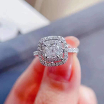 Fu Daisheng 1 Carat Princess Square Cushion Shaped Group Inlaid Diamond Ring 18K Platinum Wedding Diamond Ring Custom