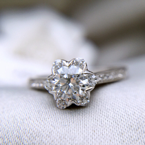 Fu Daisheng 110 Round Diamond Wedding Ring 18K Platinum One Carat Diamond Ring Natural Diamond Customised Female