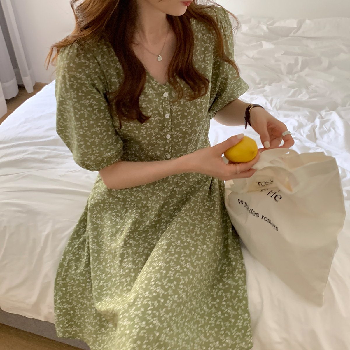 (Limited time 20% off) Summer picnic girl French bubble sleeve small floral breasted V-neck dress