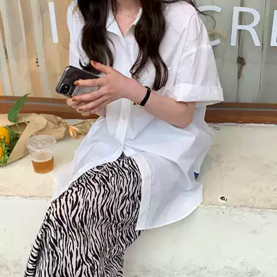 (JUSLIN)Loose profile split design Pocket quality combed cotton wild short-sleeved shirt F0720