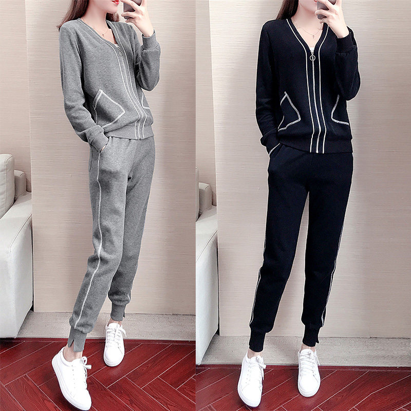 Tide brand sports leisure suit women's 2021 autumn new fashion Korean version of loose long sleeve temperament slim two-piece set