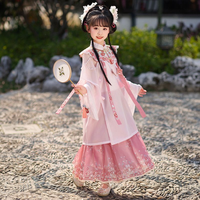秀秀演出服