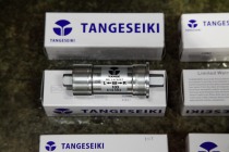  Tange-Seiki LN 7922 JIS cartridge bottom bracket square hole center shaft