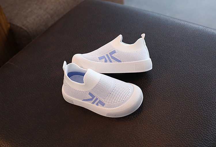 Детский сад комнатный Обувь 2024 весна удар Толкать ребенок холст обувь ребенок воздухопроницаемый легкий скольжение мальчиков обувь 