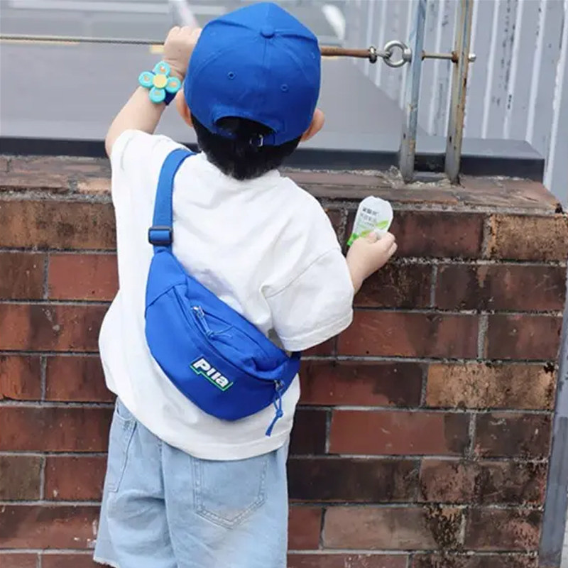 子供用チェストバッグ、男の子用スタイリッシュカジュアルクロスボディバッグ、ベビー用夏物韓国風トレンディウエストバッグ、おしゃれなショルダーコインパース