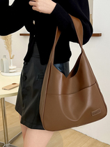 Shoulder bag large capacity 2024 soft leather bag female niche commuting to class college student high-end simple tote bag