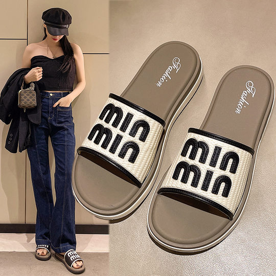 凉拖鞋女夏季外穿2025新款ins潮韩版时尚一字拖居家防滑软底凉拖
