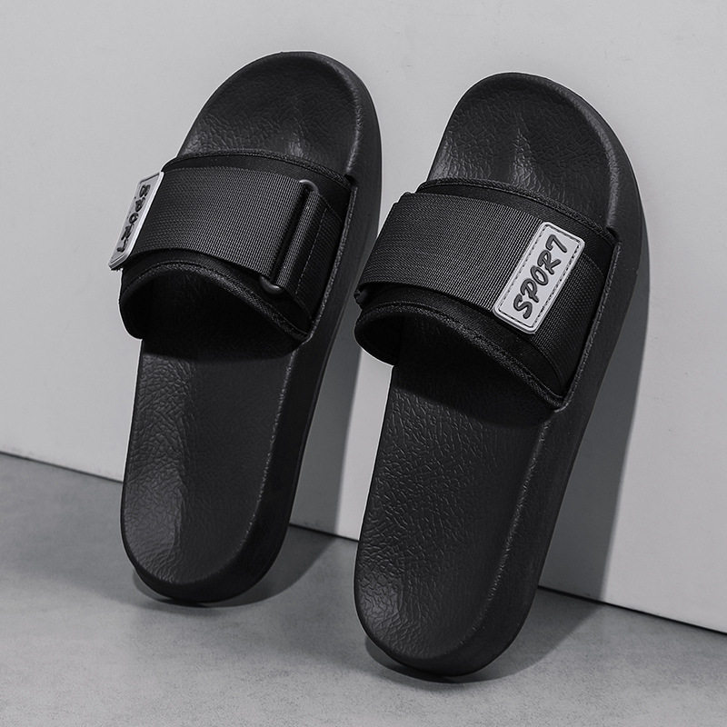 Men's Summer Slippers for Outdoor Wear 2025 New Large Size Personalized Slip-On Non-Slip Home Beach Sandals