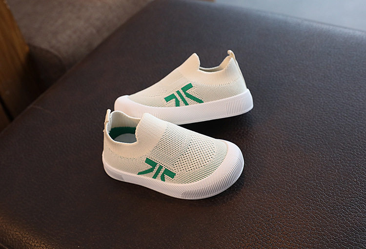 Детский сад комнатный Обувь 2024 весна удар Толкать ребенок холст обувь ребенок воздухопроницаемый легкий скольжение мальчиков обувь 