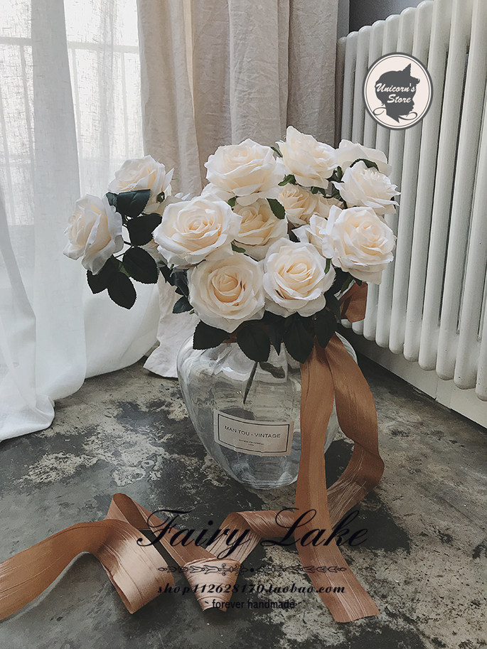 Nordic Wind Beige Rose Emulation Floras bouquet minimalist Wedding wedding wedding wedding with flower table ins wind-Taobao