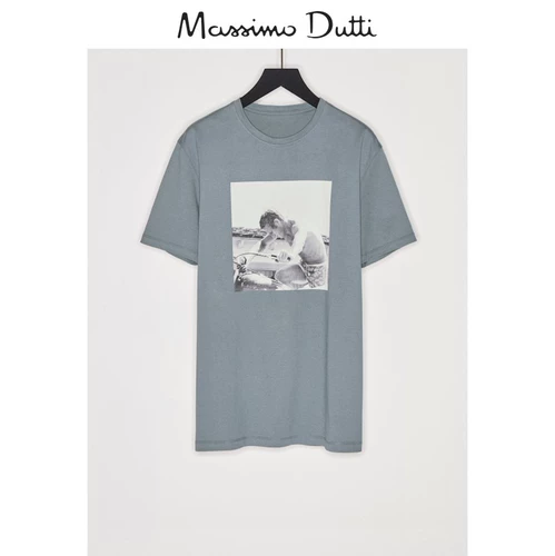 В конце сезона скидка Massimo Dutti Men's Steve McQueen Совместное фото печатает мужская футболка 01416212500
