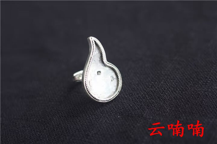 Một loạt các thời trang phong cách dân tộc vòng hỗ trợ trống vườn ươm khay bạc nam và nữ handmade tự làm cũ thêu thêu phụ kiện khuôn nhan kim cuong