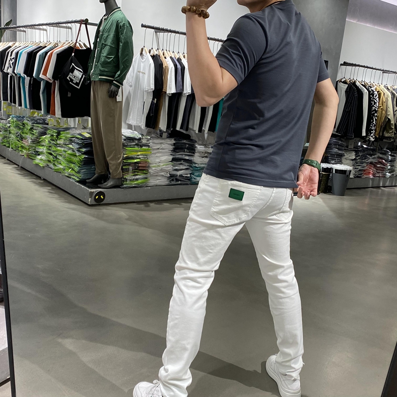 T-shirt corta per bambino in puro cotone con stampa lettera sul petto, vestibilità slim, top rosso a rete girocollo mezza manica, trendy_voghion.com