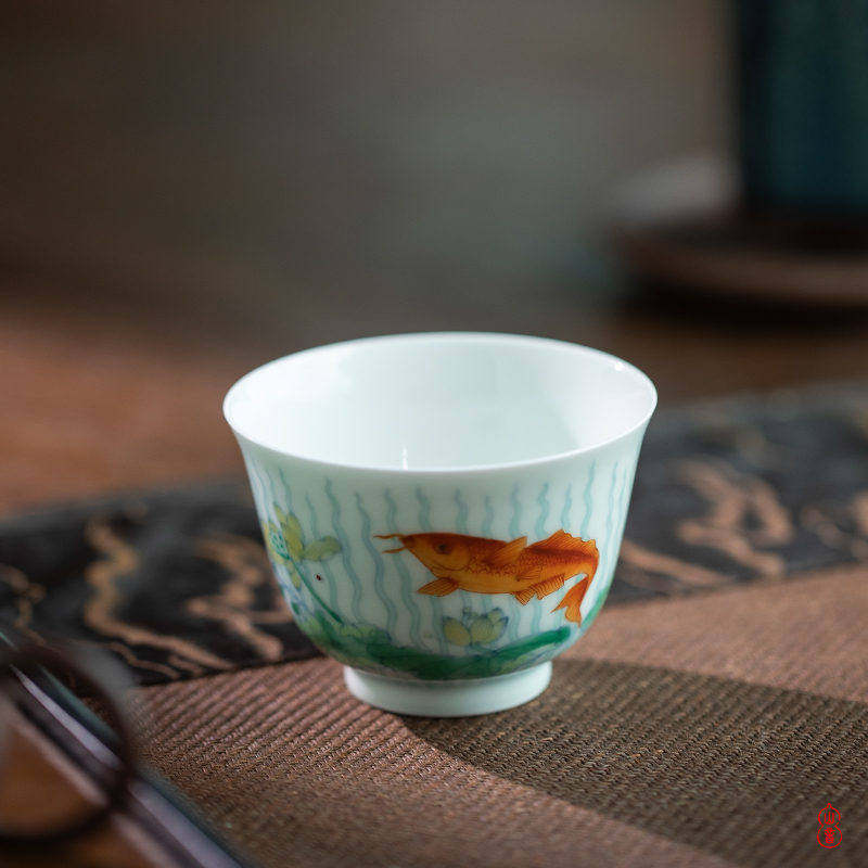 Qin Qiuyan bucket color grass fish grain single ceramic cups high - end sample tea cup cup hand - made kung fu master CPU